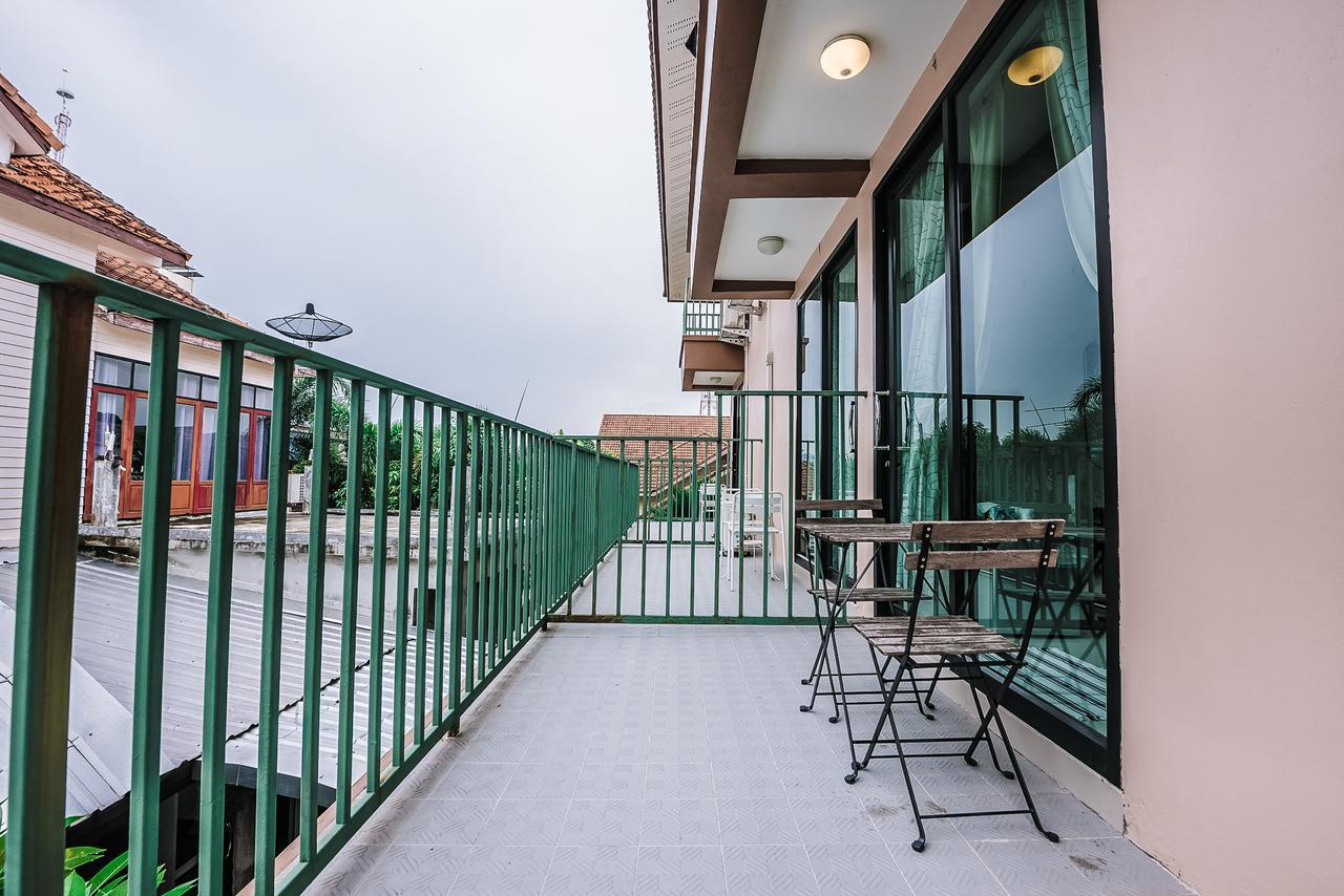 Bandahara Hotel Сатун Екстериор снимка