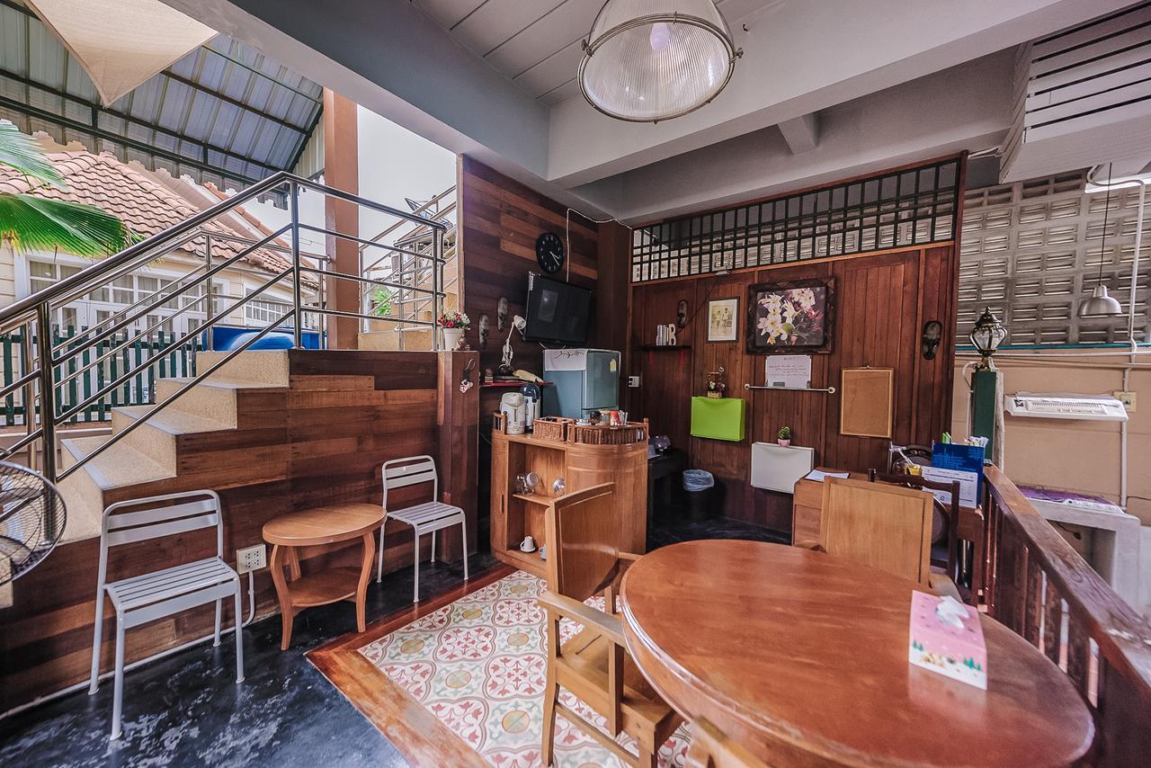 Bandahara Hotel Сатун Екстериор снимка